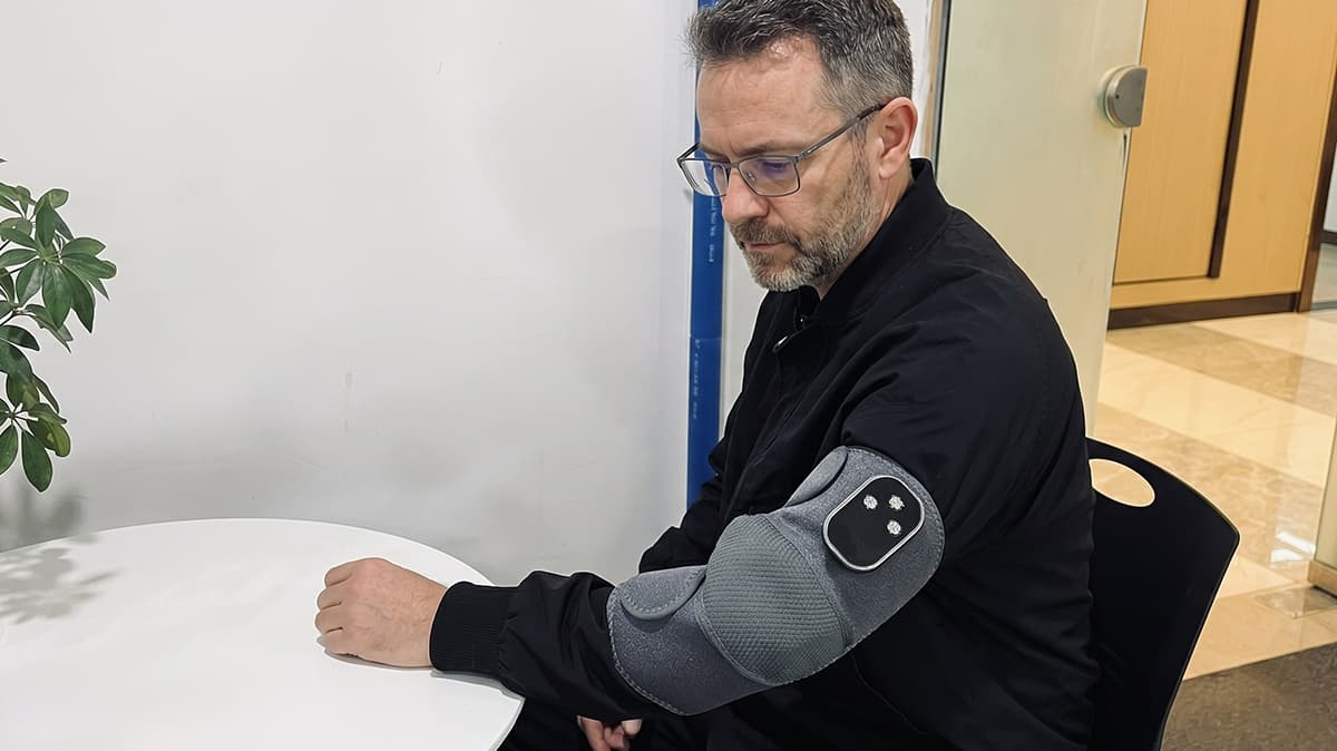 Welnax Easeflex on Elbow